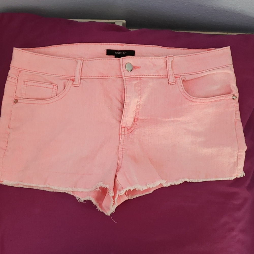 Forever 21 Pink Denim Short Shorts sz 31